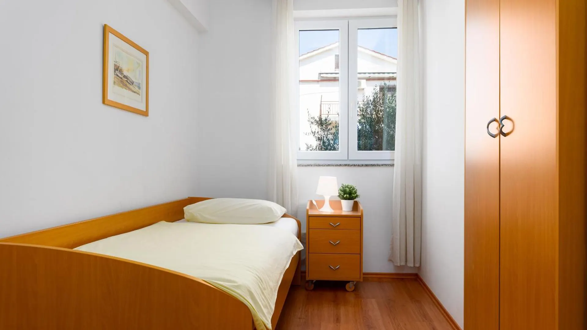 Apartments Bogovic Malinska 0*,