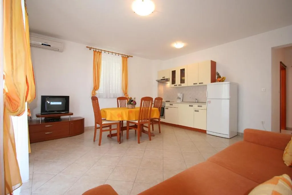 Apartments Bogovic Malinska Croatia